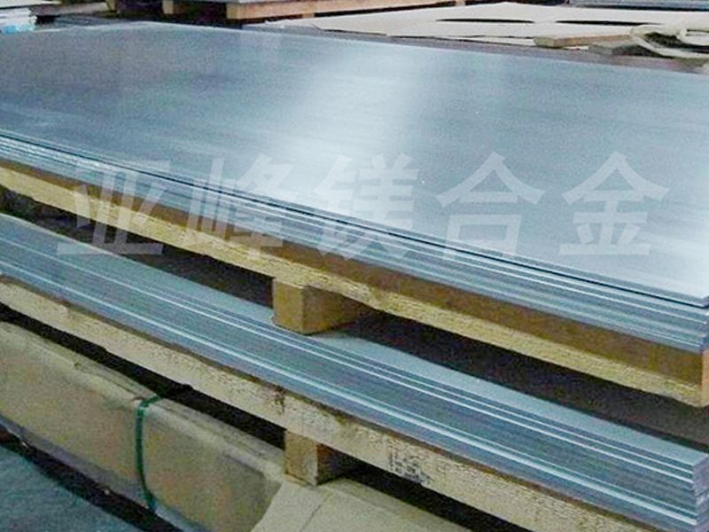 半連續鎂合金闆材